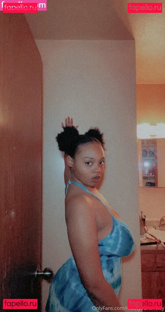 meetyouhalfway Onlyfans Photo Gallery 