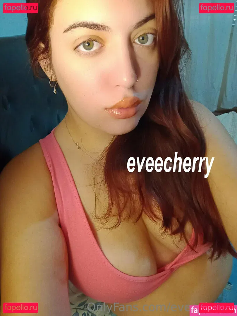eveecherry Onlyfans Photo Gallery 