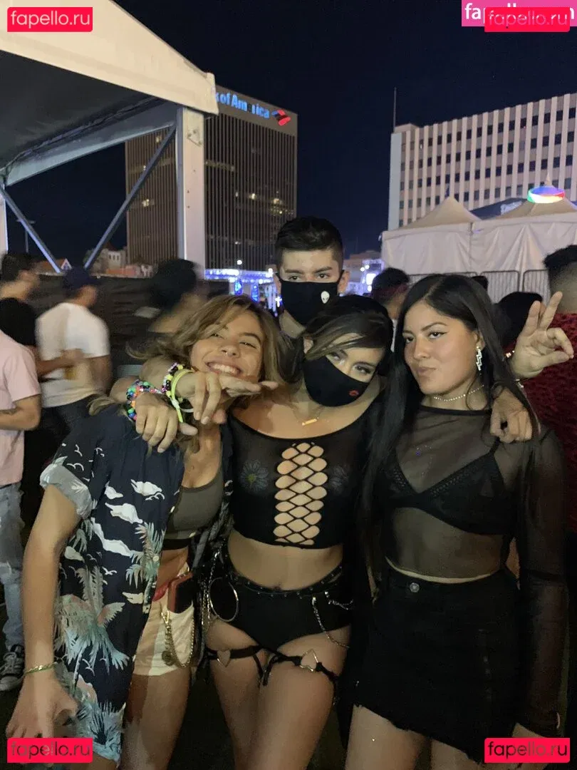 Jiselle Campos Onlyfans Photo Gallery 