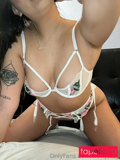 Jiselle Campos Nude Onlyfans Photo 48