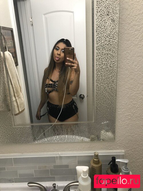 Jiselle Campos Nude Onlyfans Photo 5