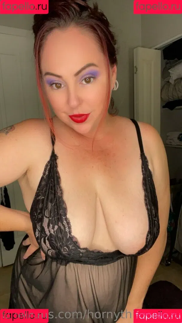 hornythickwife2 Onlyfans Photo Gallery 