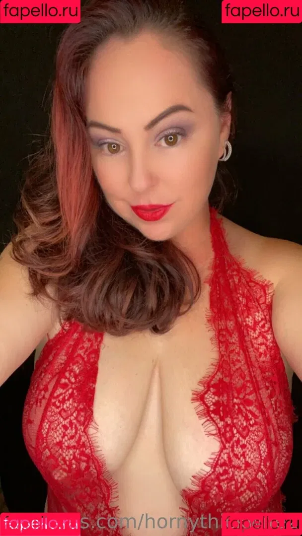 hornythickwife2 Onlyfans Photo Gallery 