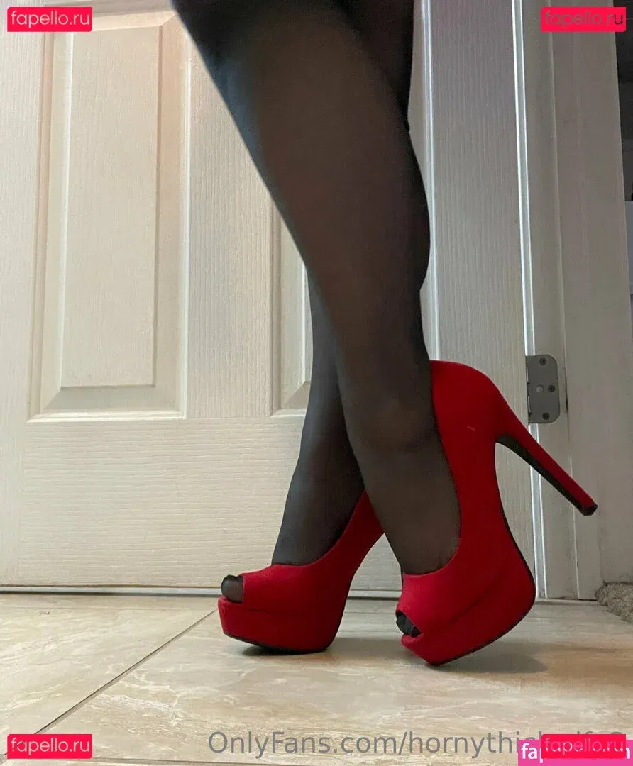 hornythickwife2 Onlyfans Photo Gallery 