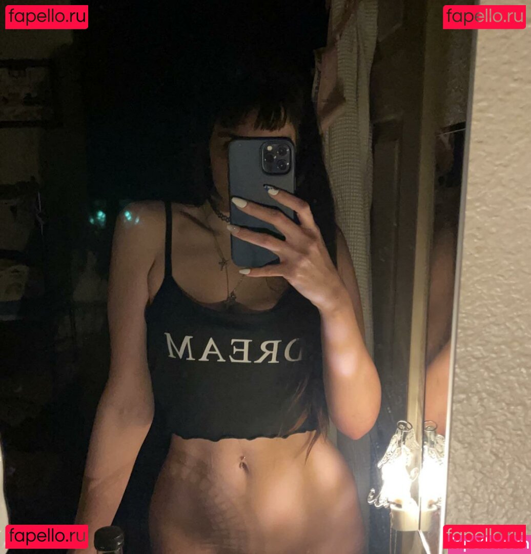 Snowwfoxxx Nude Onlyfans Photo 11