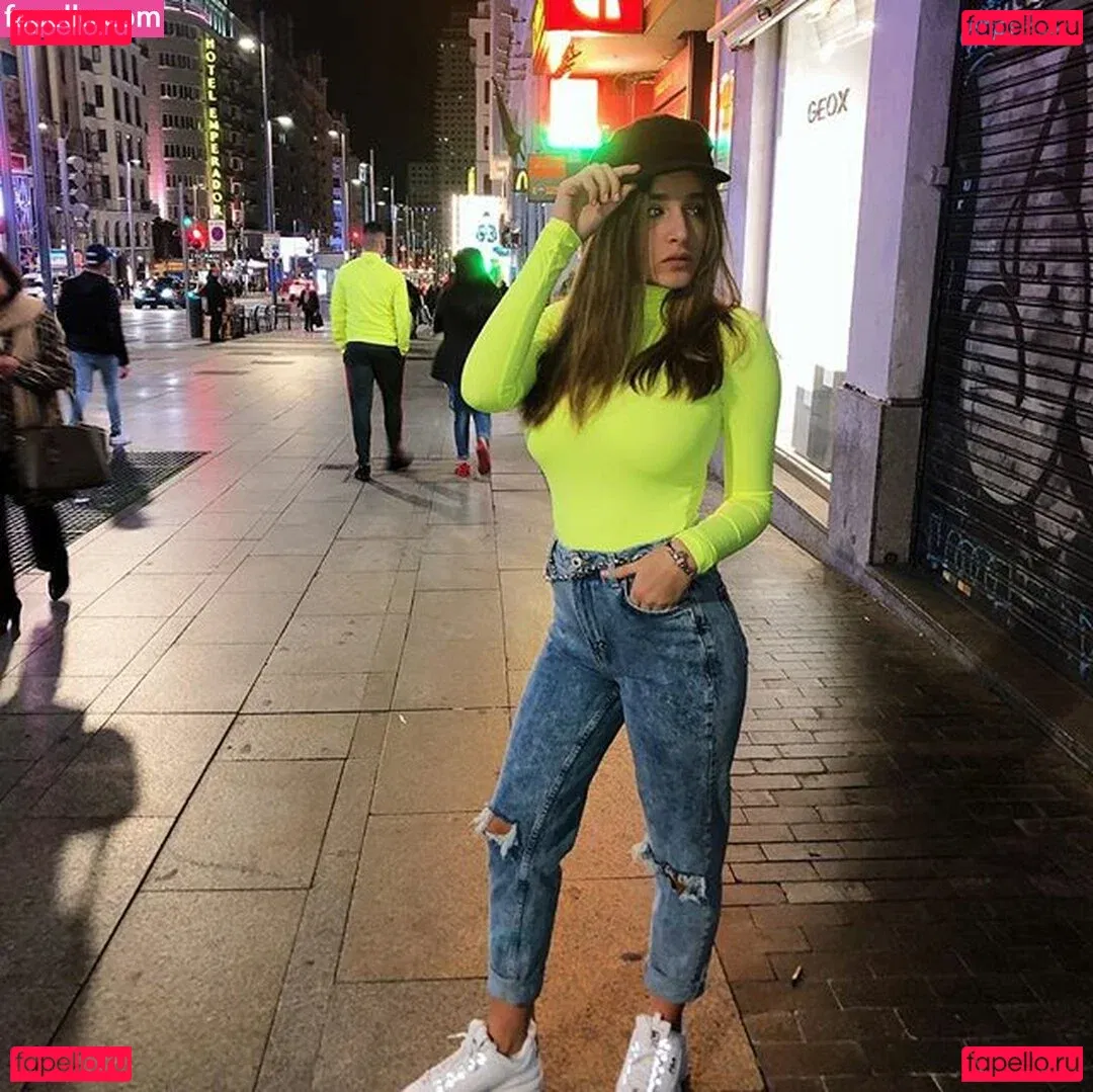 Noa Perets Onlyfans Photo Gallery 