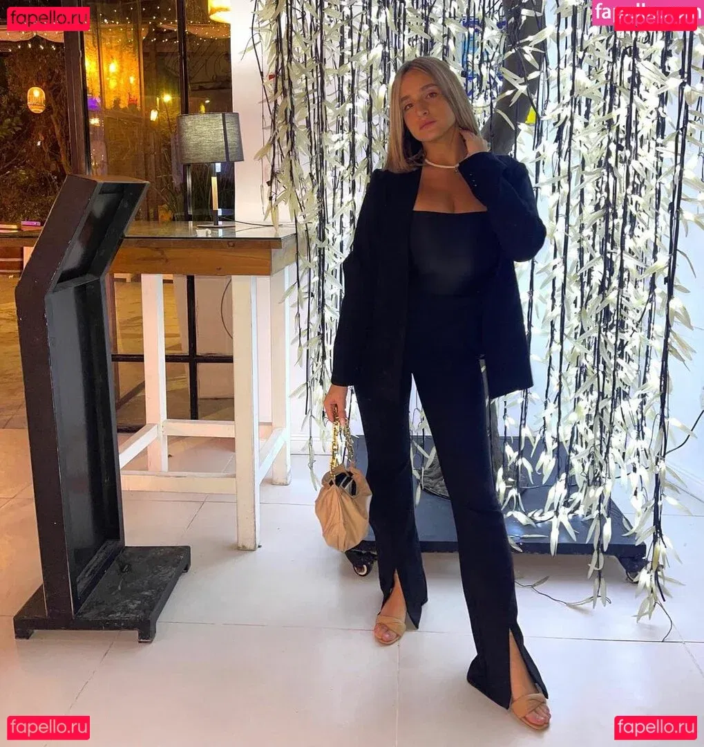 Noa Perets Onlyfans Photo Gallery 