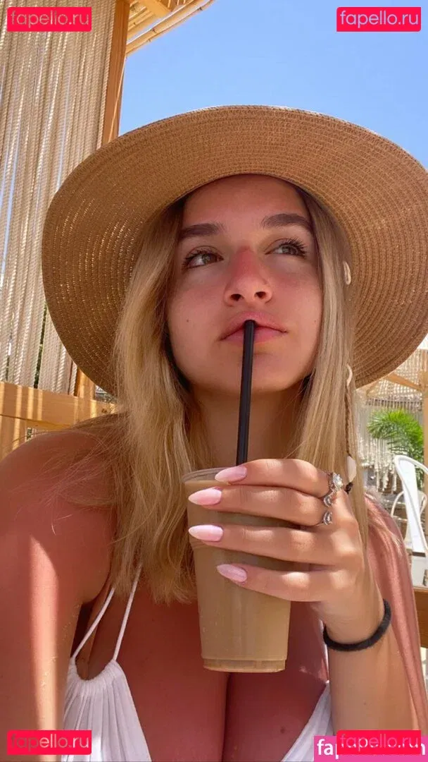 Noa Perets Onlyfans Photo Gallery 