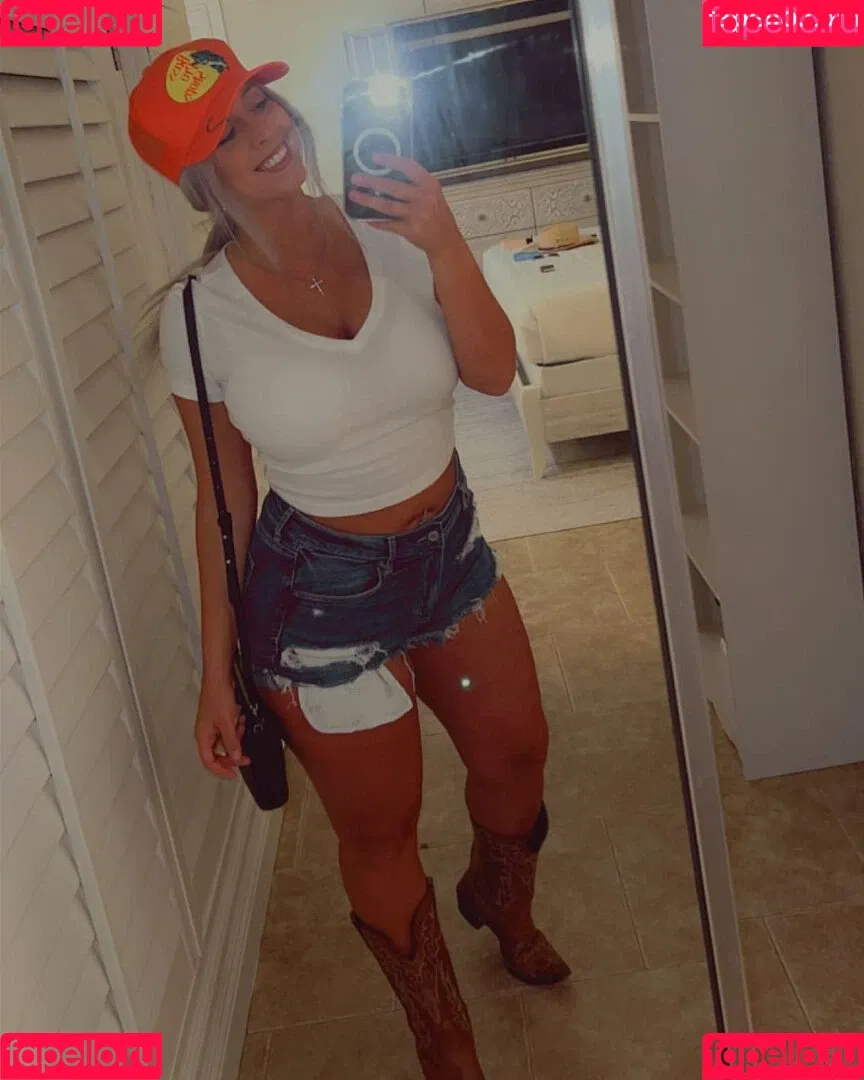 Hannah Murrell Onlyfans Photo Gallery 