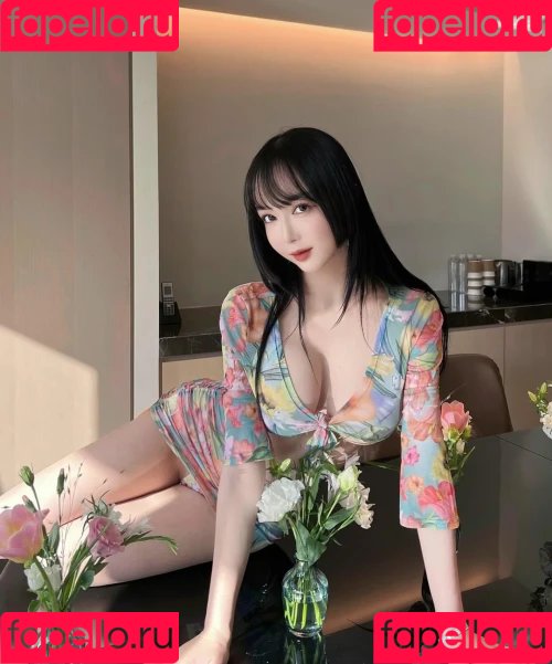 LunaKim Onlyfans Photo Gallery 