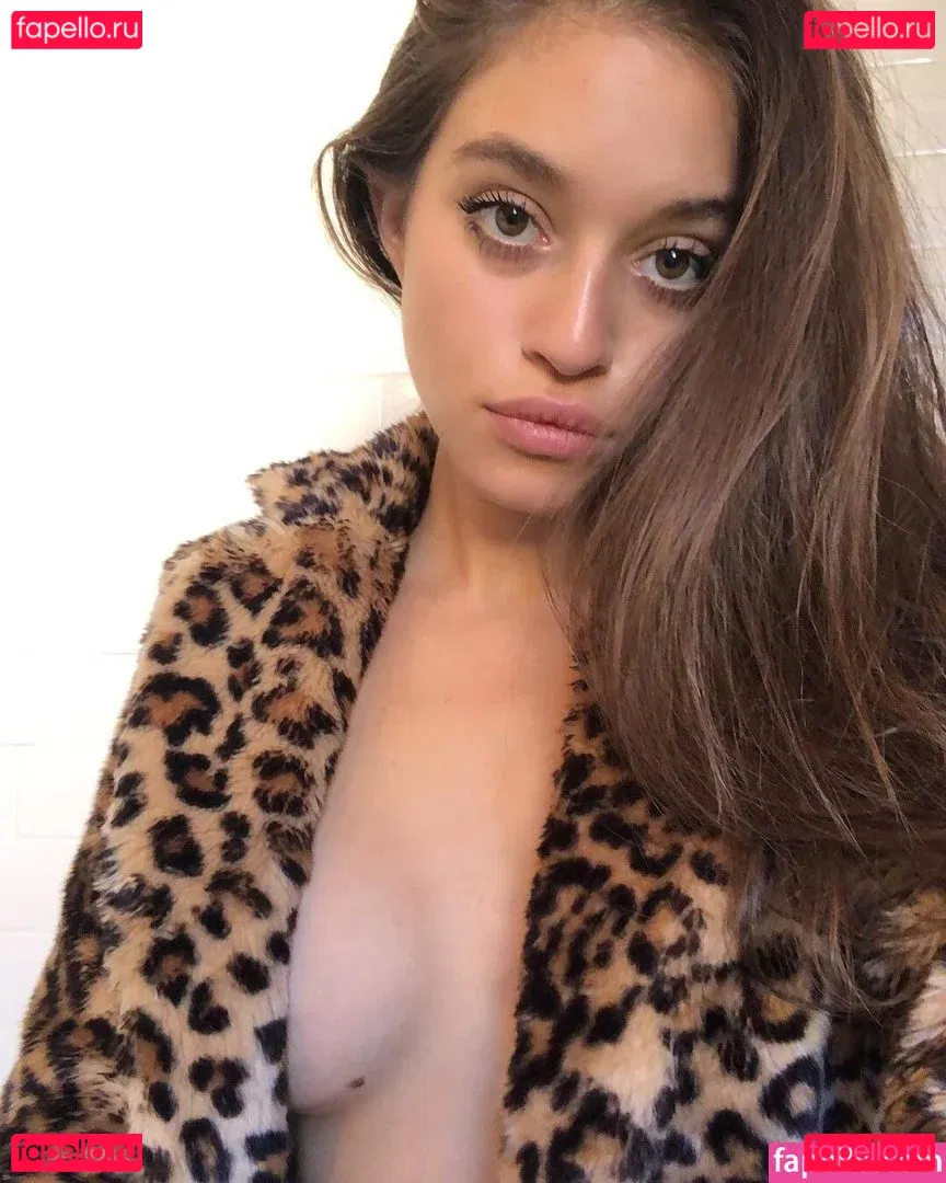 zoeymorena Onlyfans Photo Gallery 