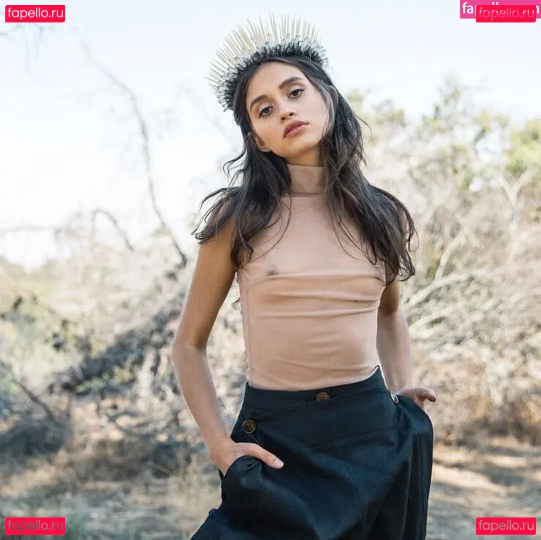 zoeymorena Onlyfans Photo Gallery 