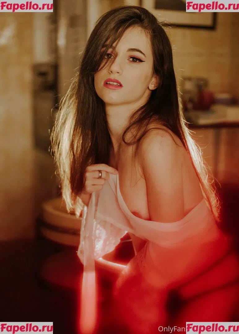 irinarivas Onlyfans Photo Gallery 