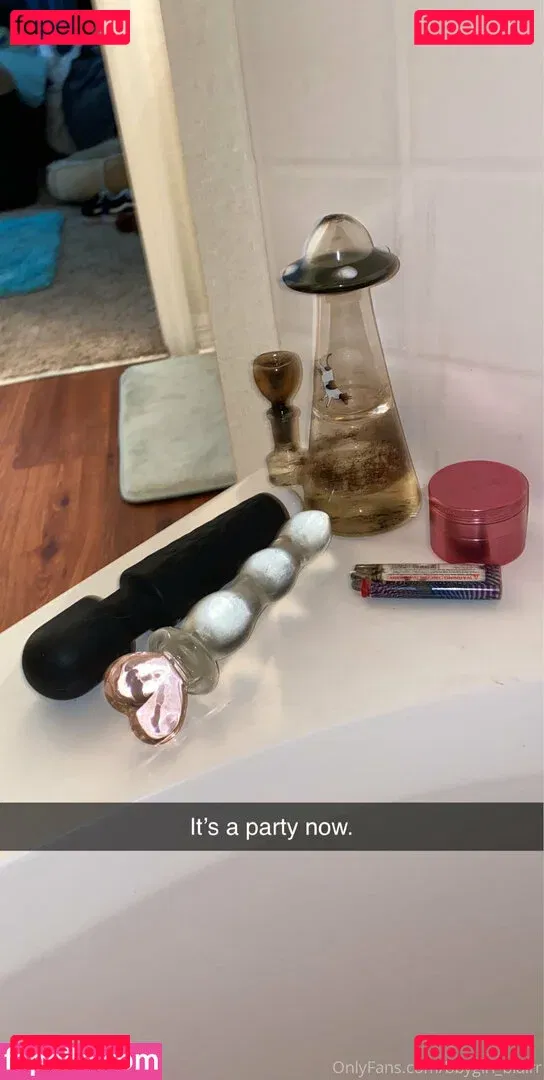 bbygirl_blairr Onlyfans Photo Gallery 