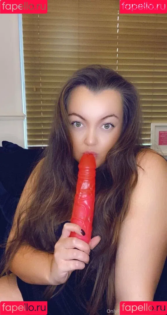 lucylucyxxx Onlyfans Photo Gallery 