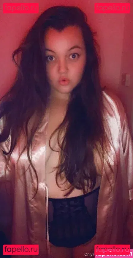 lucylucyxxx Onlyfans Photo Gallery 