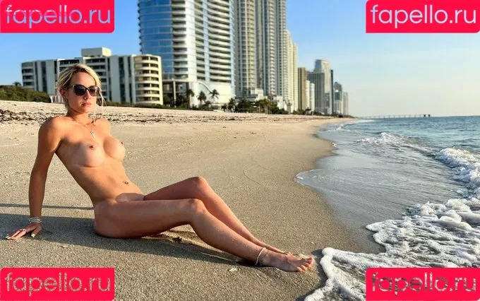 usvicutie Onlyfans Photo Gallery 