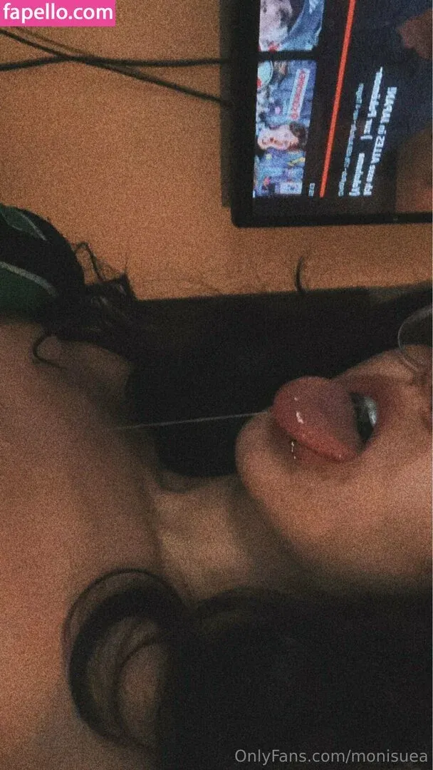 monisuea Onlyfans Photo Gallery 