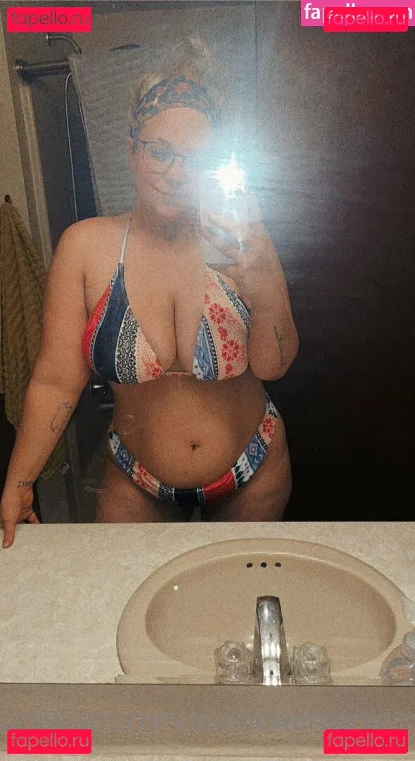 sunflowerdarlin14 Onlyfans Photo Gallery 