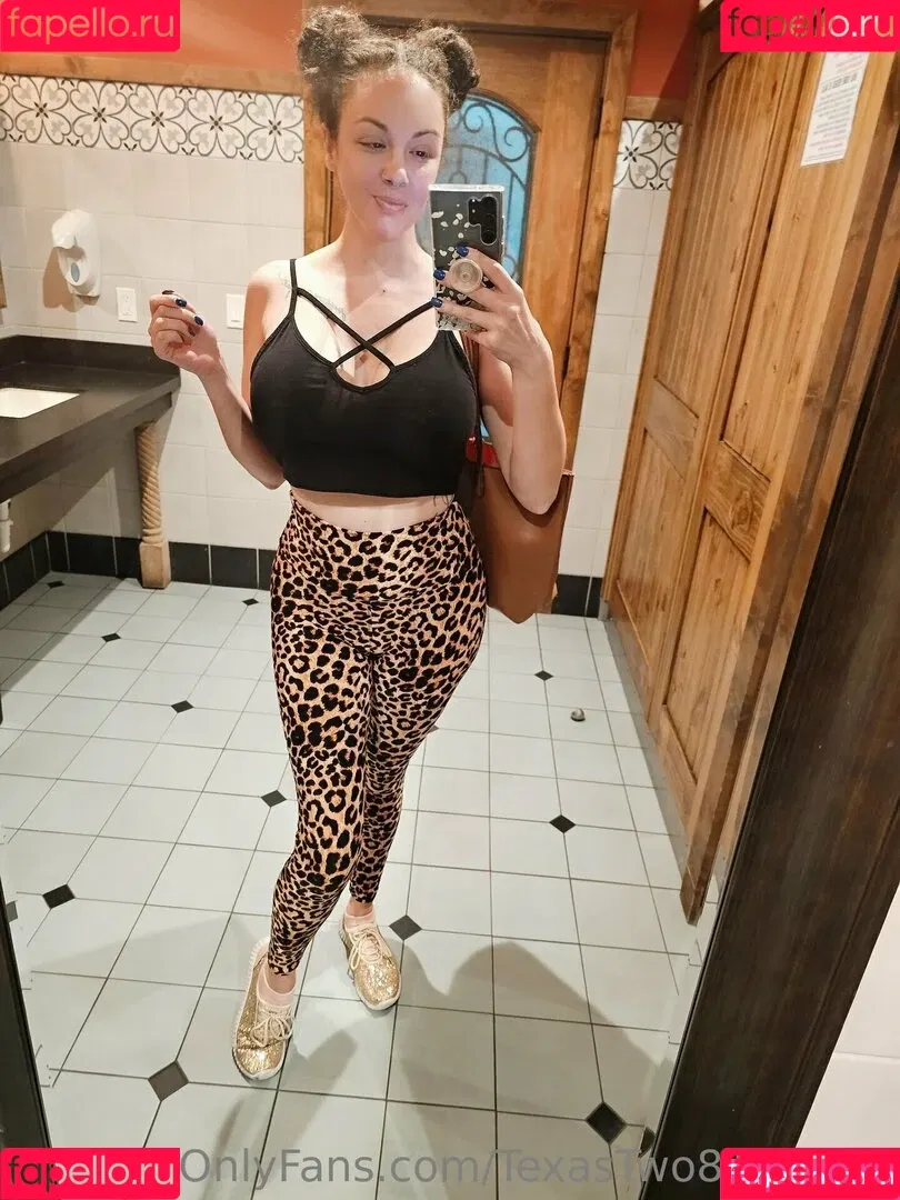 texastwo81freezy Onlyfans Photo Gallery 