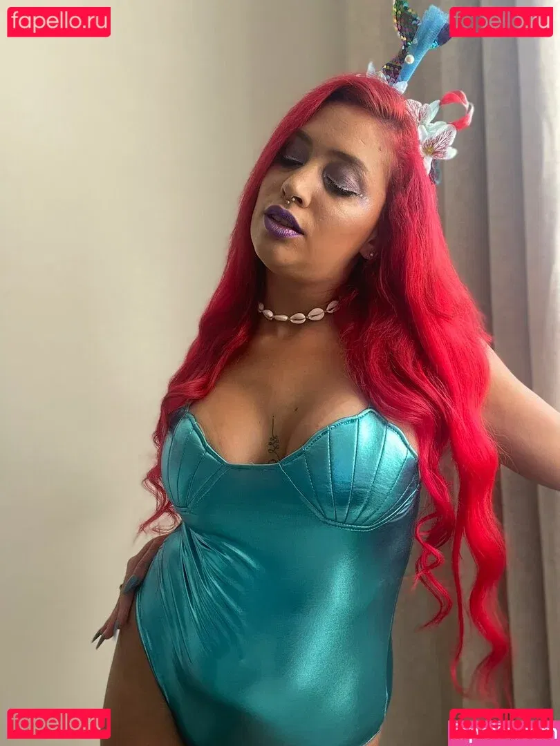 NathFox Onlyfans Photo Gallery 