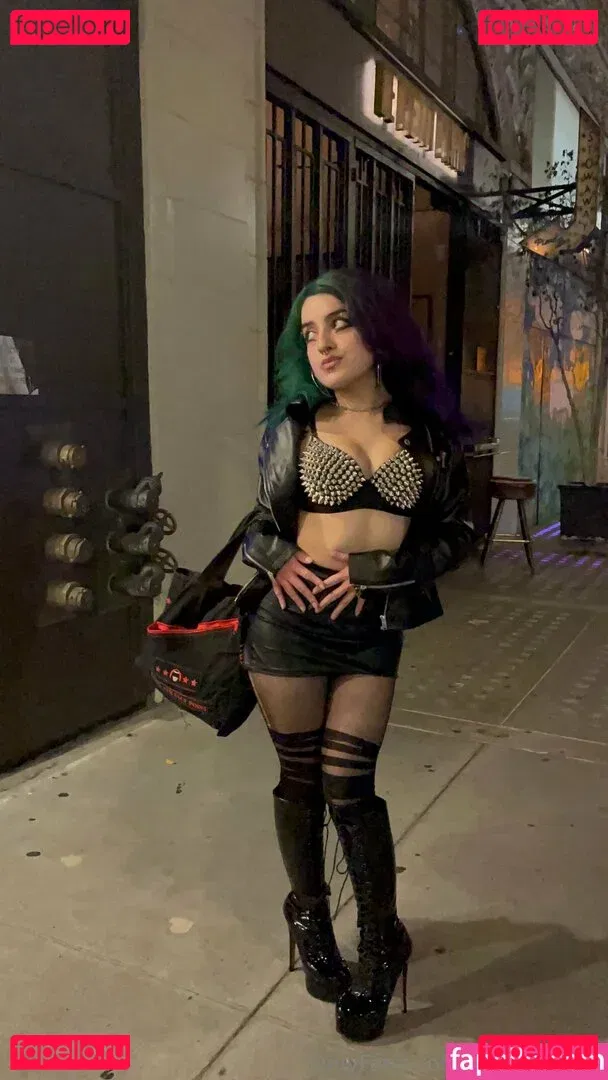 nayinthebay Onlyfans Photo Gallery 