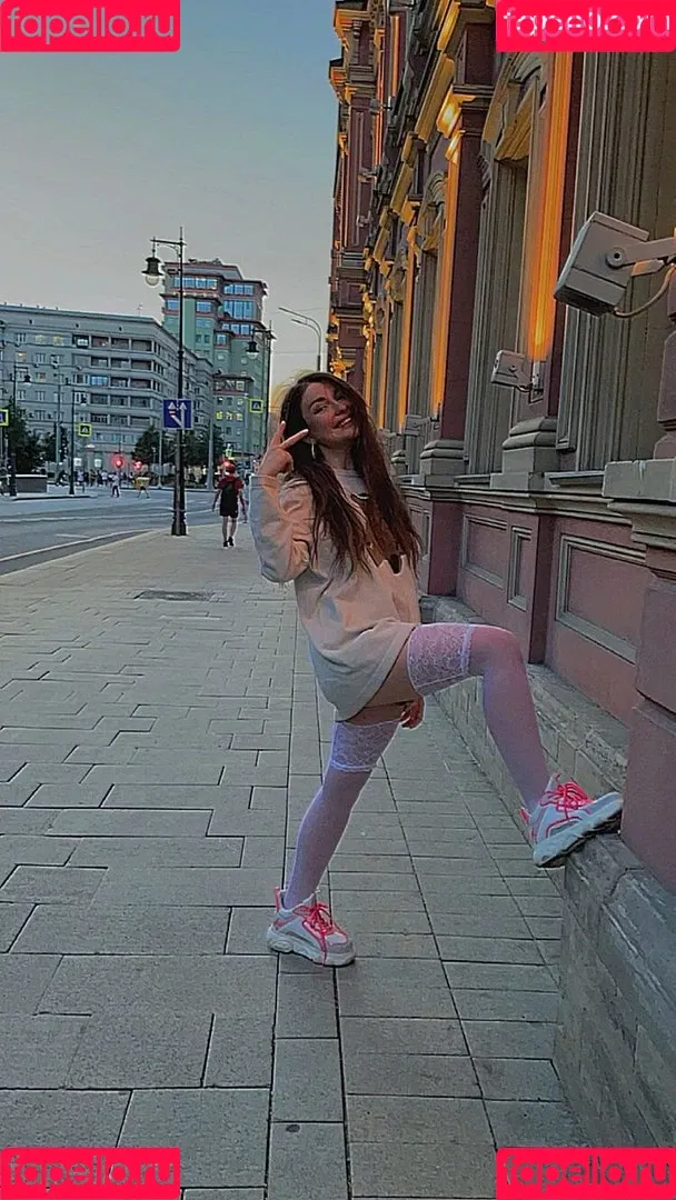 Arina Berdnikova Onlyfans Photo Gallery 