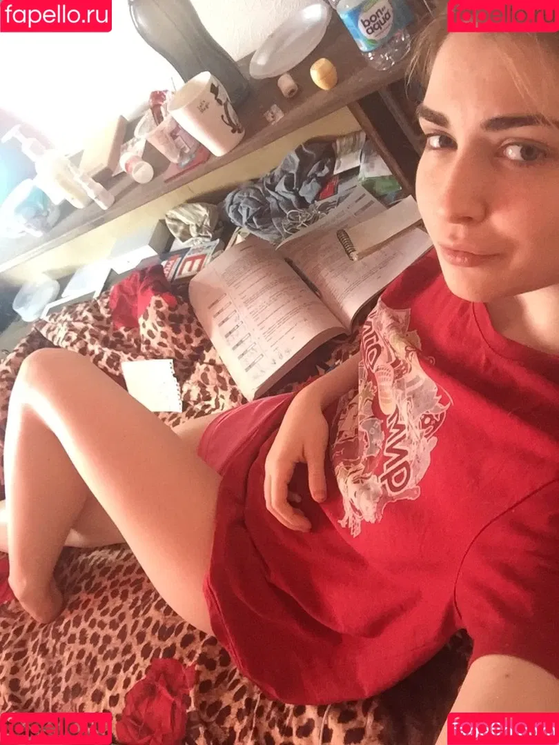 Arina Berdnikova Onlyfans Photo Gallery 