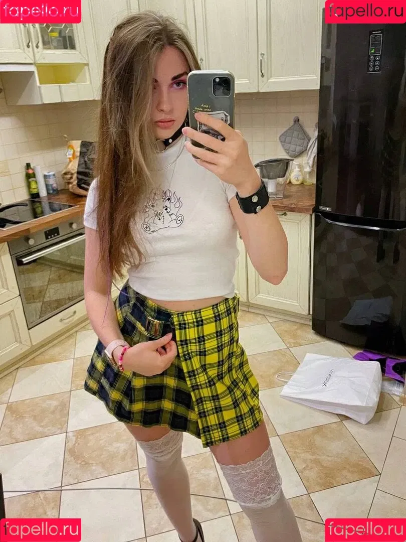 Arina Berdnikova Onlyfans Photo Gallery 