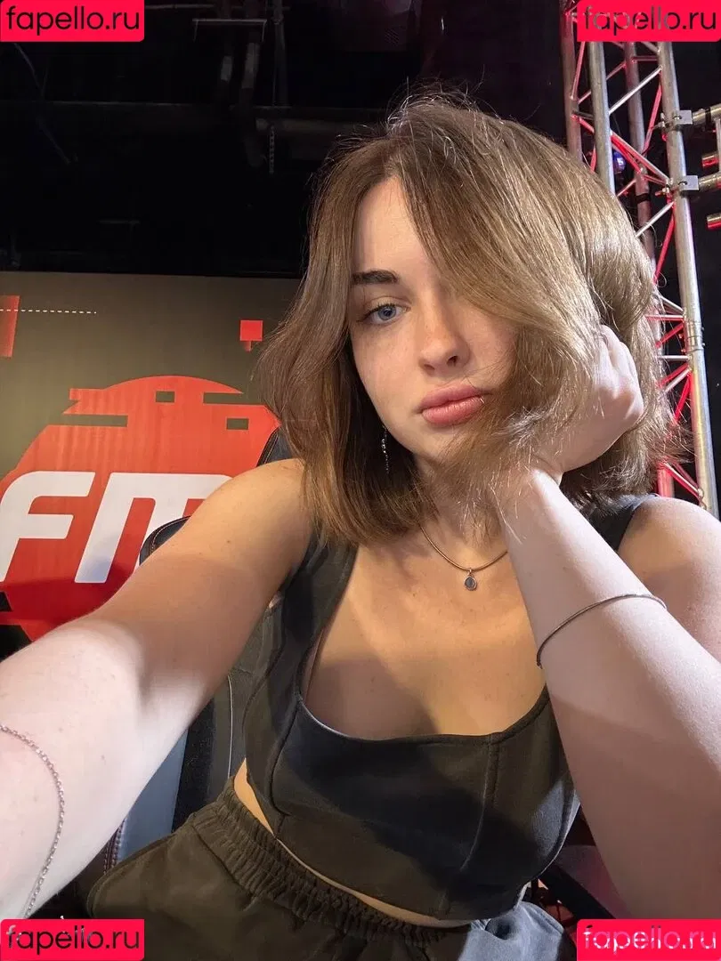 Arina Berdnikova Onlyfans Photo Gallery 