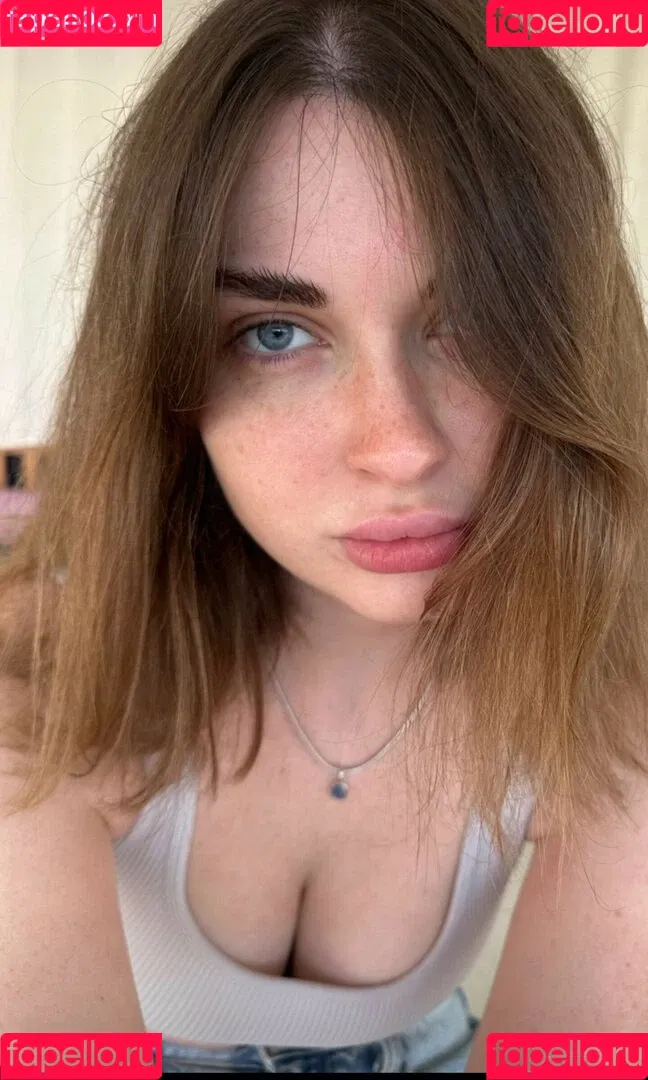 Arina Berdnikova Onlyfans Photo Gallery 