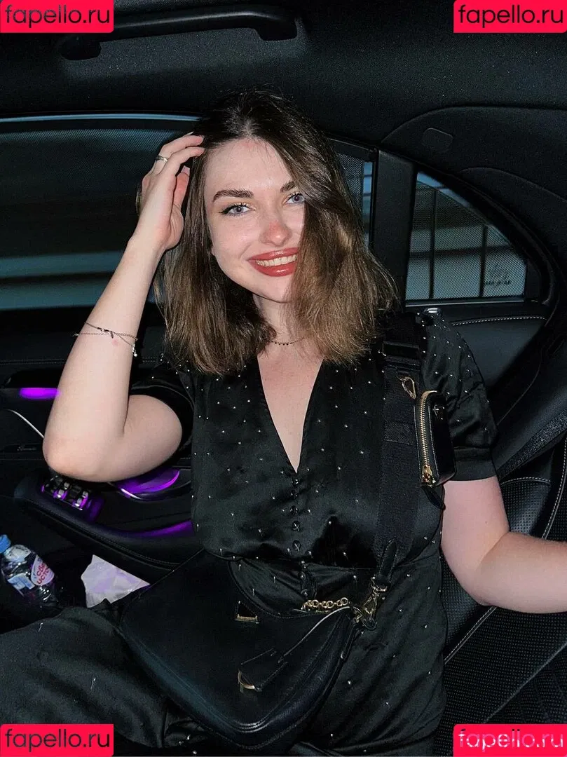 Arina Berdnikova Onlyfans Photo Gallery 