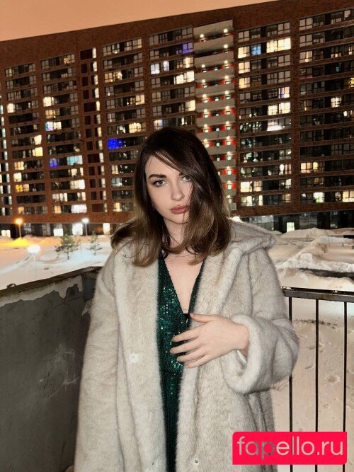 Arina Berdnikova Nude Onlyfans Photo 42