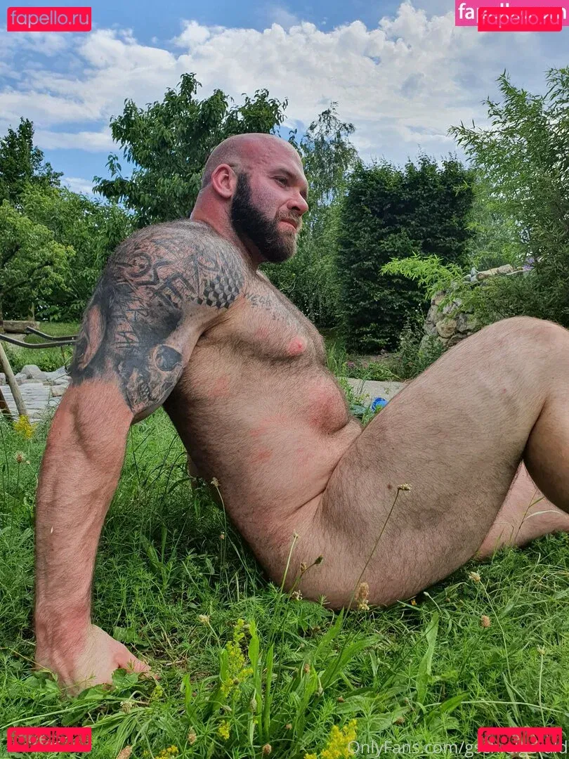 hairy_musclebear Onlyfans Photo Gallery 