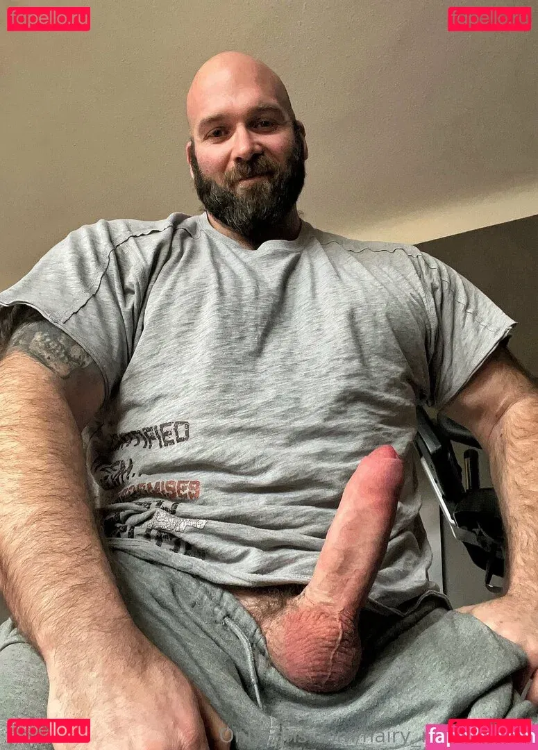 hairy_musclebear Onlyfans Photo Gallery 