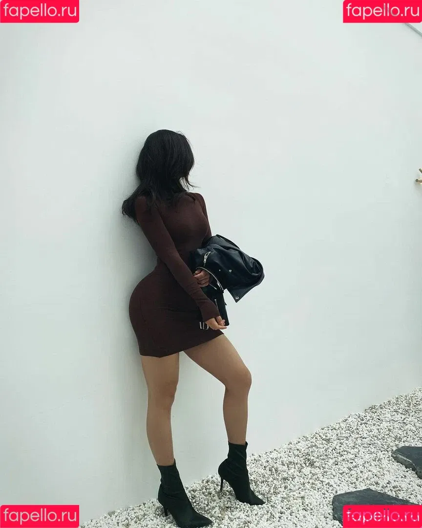 Xiaolajiao_j3 Onlyfans Photo Gallery 