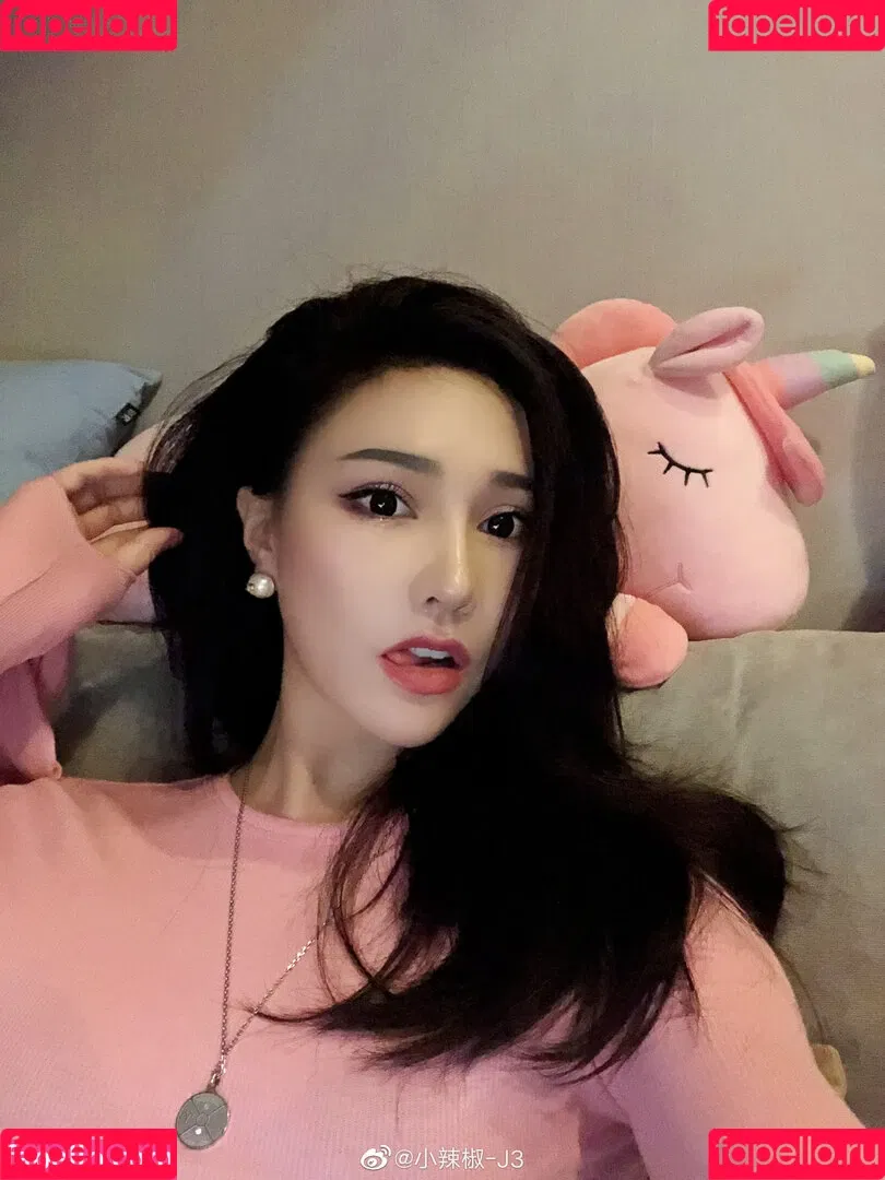 Xiaolajiao_j3 Onlyfans Photo Gallery 
