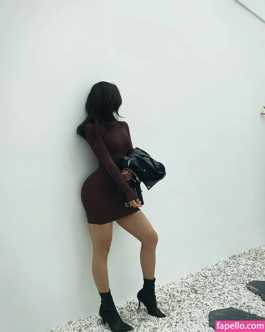 Xiaolajiao_j3 Onlyfans Photo Gallery 