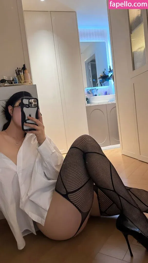 Xiaolajiao_j3 Onlyfans Photo Gallery 