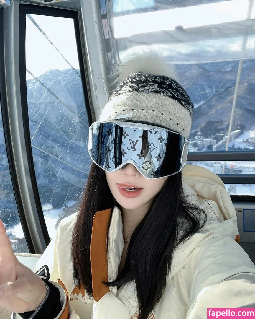 Xiaolajiao_j3 Onlyfans Photo Gallery 