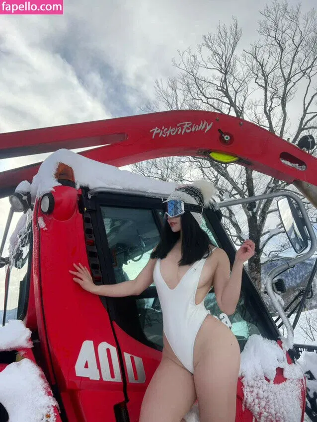 Xiaolajiao_j3 Onlyfans Photo Gallery 