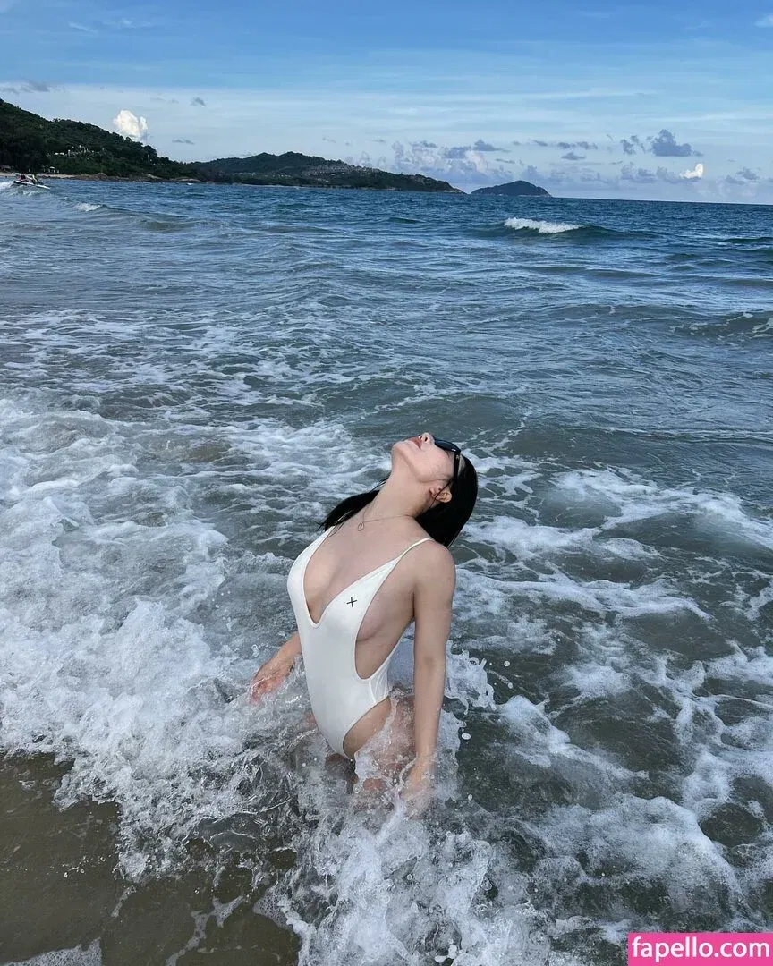 Xiaolajiao_j3 Onlyfans Photo Gallery 