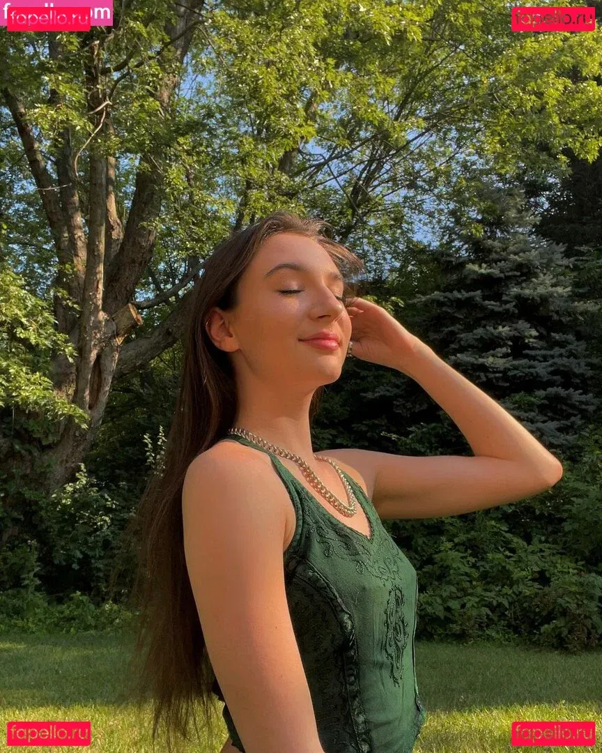 amirastar212 Onlyfans Photo Gallery 