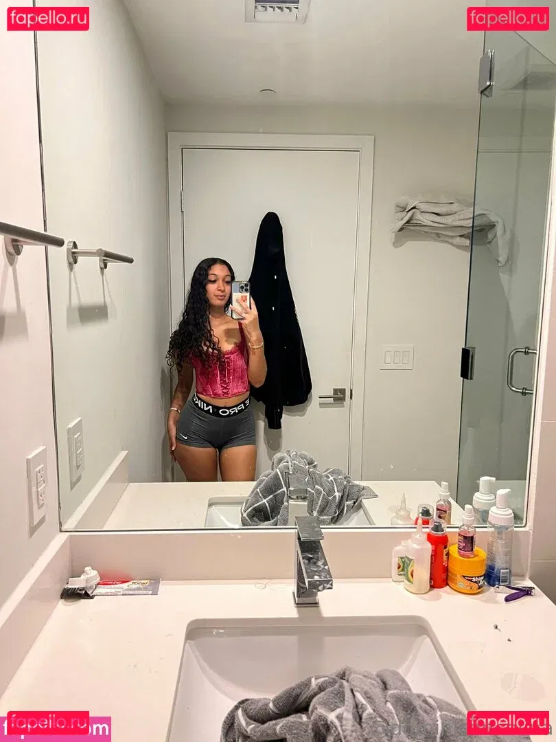 dominicancelina Onlyfans Photo Gallery 