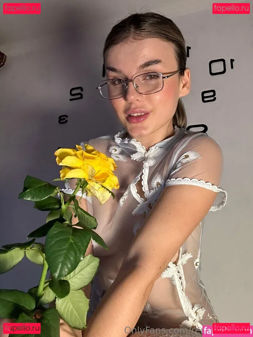 miss_mili Onlyfans Photo Gallery 