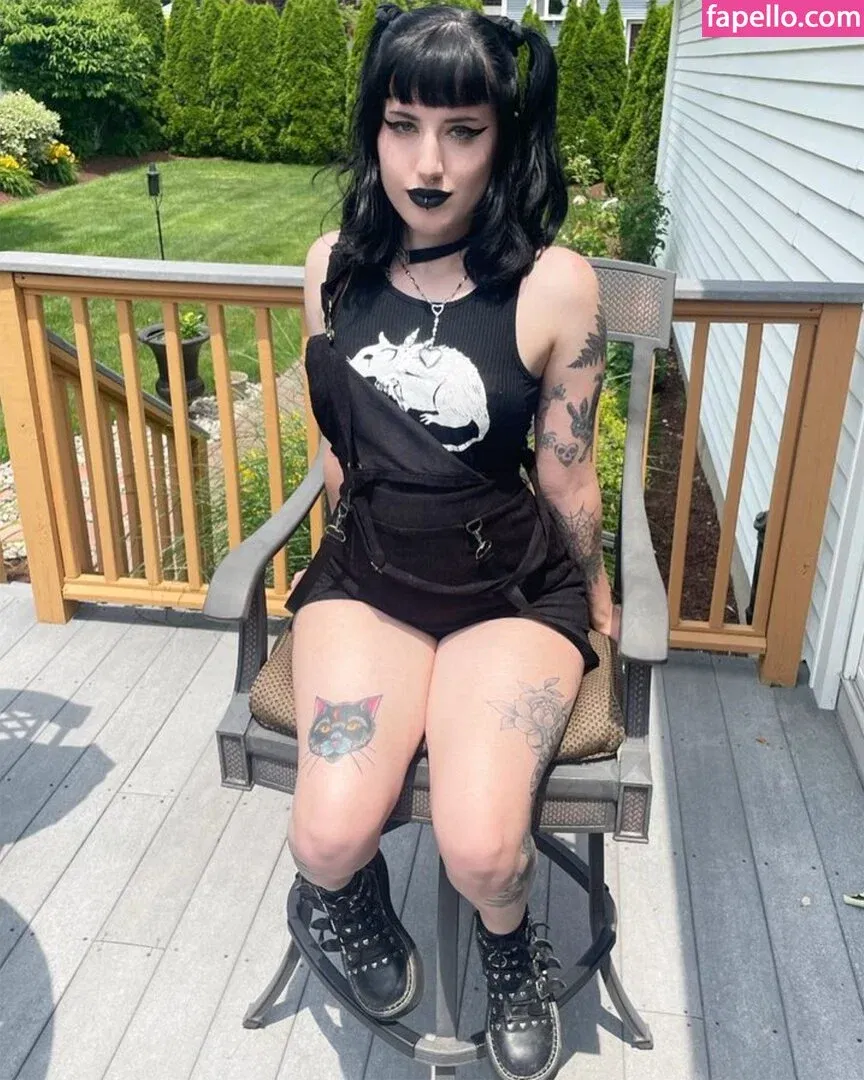 Deadgjrl Onlyfans Photo Gallery 