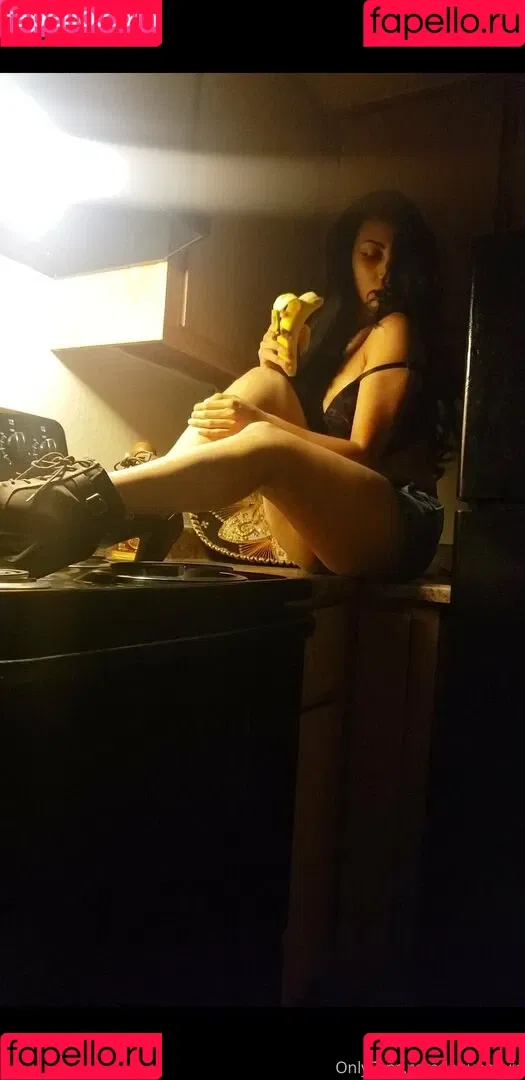 laqueenvic Onlyfans Photo Gallery 