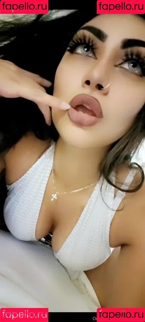 laqueenvic Onlyfans Photo Gallery 