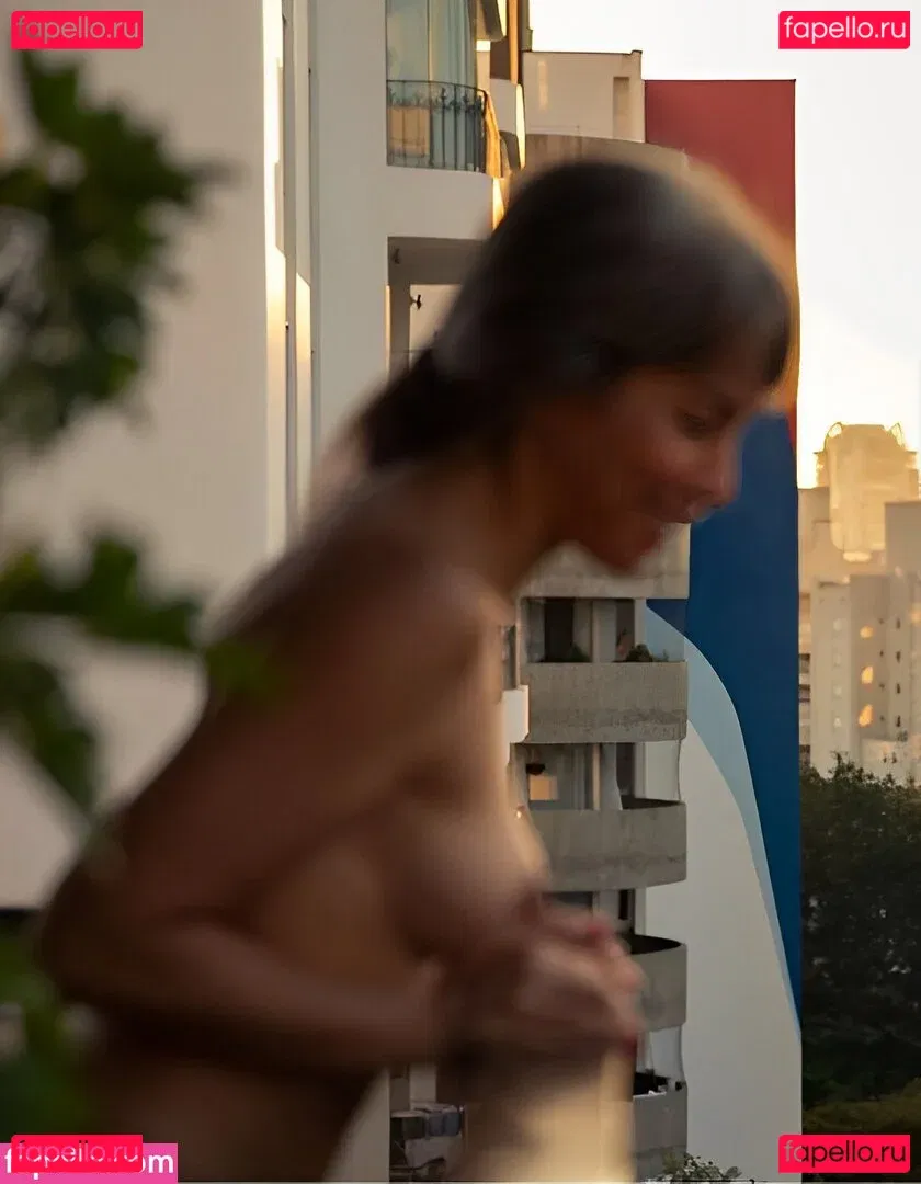 Krishna Mahon Onlyfans Photo Gallery 