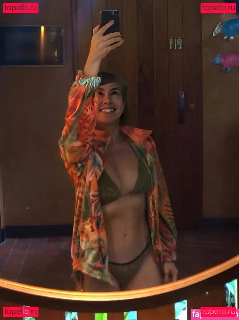 Krishna Mahon Onlyfans Photo Gallery 